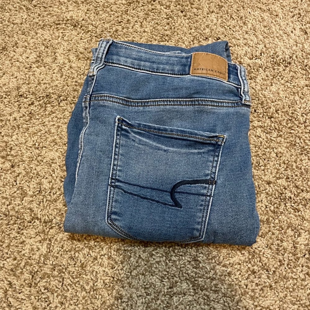 High waisted jeans